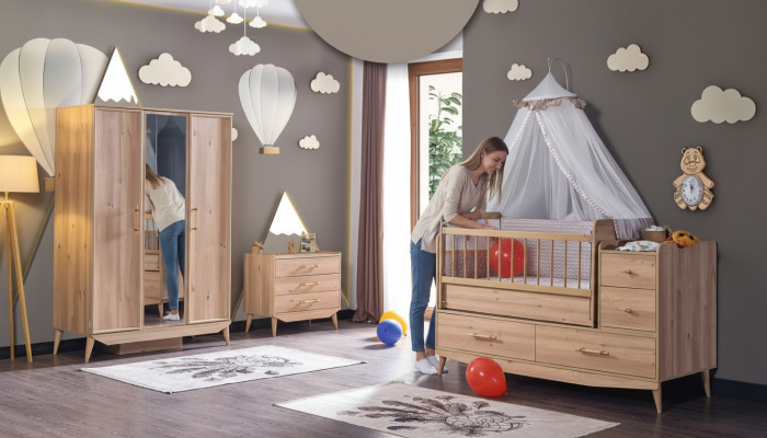 Baby slaapkamer compleet met babybed, kast en ladekast 3-delig.