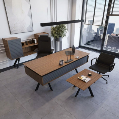Hoogwaardige, elegante kantoorset in moderne stijl van stevig hout.