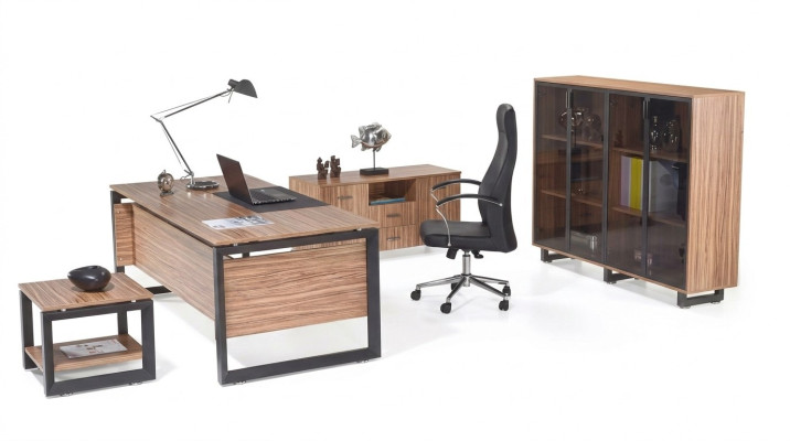 Kantoormeubel bureau ladekast archiefkast salontafel inrichting 4-delig.