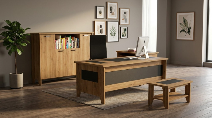 Hoogwaardige, elegante kantoorset in moderne stijl van stevig hout.