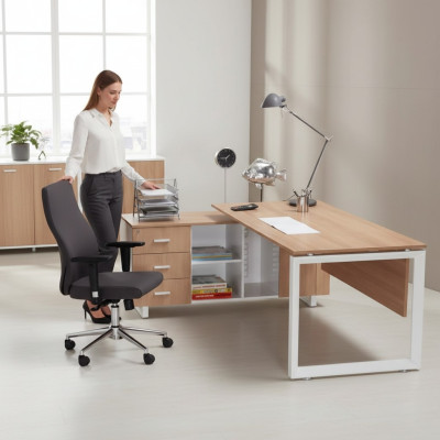 Hoektafel van hout bruin Exclusief moderne kantoormeubelen in studeerkamer
