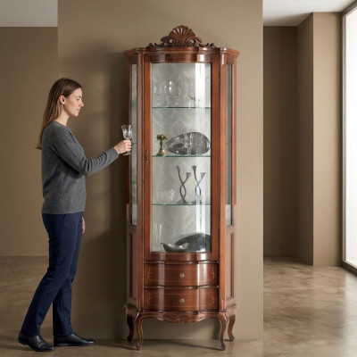 Luxe hoogwaardige vitrine van bruin hout Klassieke meubels