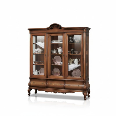 Woonkamer Vitrine Klassieke houten meubels met op maat gemaakte laden vitrine.