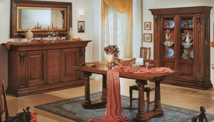 Eetkamerset Eettafel Dressoir Vitrine Spiegel Luxe Klassieke Meubels