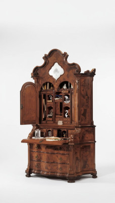 Klassieke luxe dressoirs kasten ladenkasten houten kast buffetten