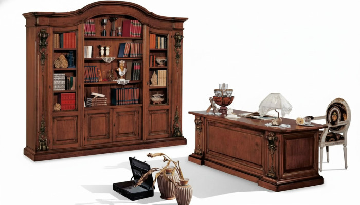 Bruine klassieke kantoormeubelen Massief houten bureau Boekenkast Kasten