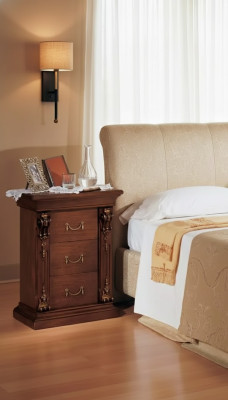 Luxe design nachtkastjes bijzettafels slaapkamer hout luxe consoles
