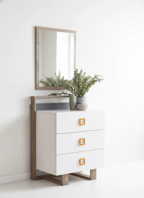 Groep dressoir met spiegel ladenkastjes hout wit kinderkamer kastenset