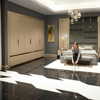 Luxe slaapkamer set met tweepersoonsbed, bed en nachtkastjes, 6-delig beige.