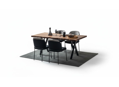 Bruine houten eettafel Robuuste eettafels Houten tafels Luxe meubels
