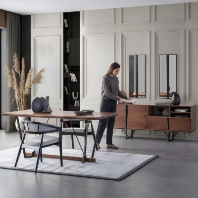 Groep eetkamer eettafel set 2-delig dressoir eettafel bruin hout