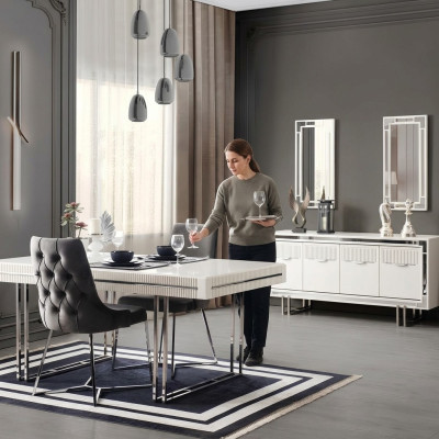 Volledige eettafel met 2 delen dressoir, uittrekbaar eettafel van wit hout.