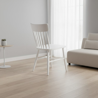 Witte houten eetkamerstoel keukenstoel houten klassieke stoel.