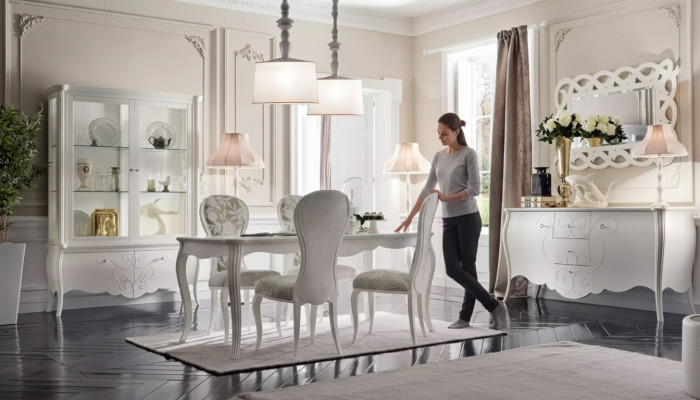 Eetkamer set 8-delig. Eettafel 4x stoelen dressoir spiegelset wit