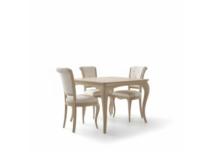 Eetkamerset 6-delig. Eettafel 4 stoelen Dressoir groep Garnituur Beige