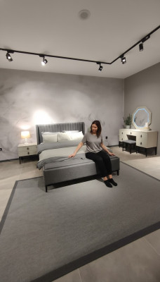 Luxe bed met bank Exclusief design en hoogwaardige afwerking.