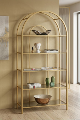 Woonkamer boekenkast roomdivider boekenplank opbergruimte goud