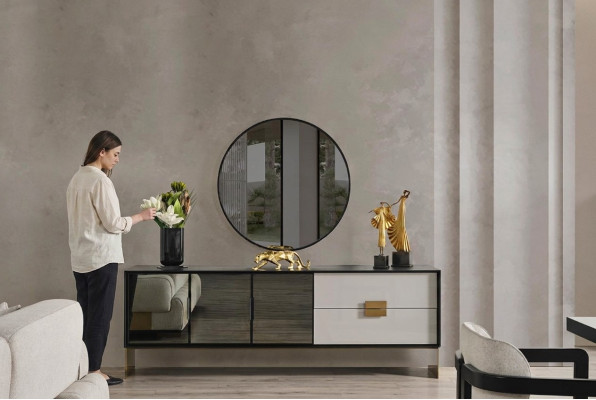 Zwarte woonkamerset Ontwerper dressoir Luxe spiegel 2-delige set Nieuw