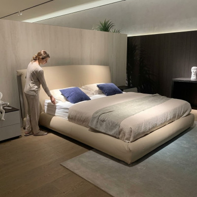 Beige modern tweepersoonsbed ontwerper bed slaapkamer meubels houten frame