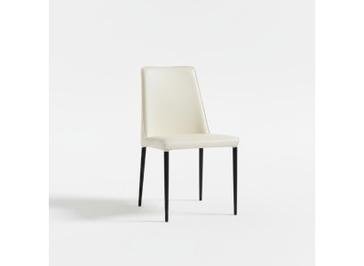 Witte eetkamerstoel, designer houten stoelen, stijlvolle moderne textielstoelen.