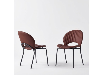 Bruine eetkamerstoel luxe fauteuils keukenstoel leer houten stoelen