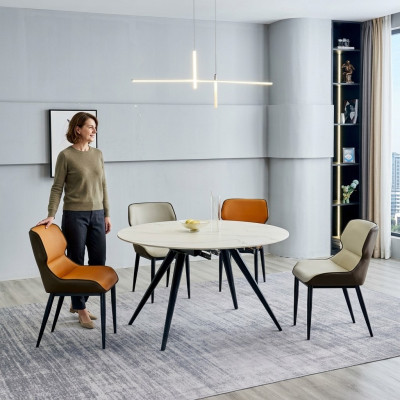 Beige ronde eettafel - ronde tafel 4x gestoffeerde stoelen - ontwerper eetkamer