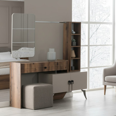 Moderne slaapkamer houten make-uptafel met spiegel, ontwerper luxe meubels.