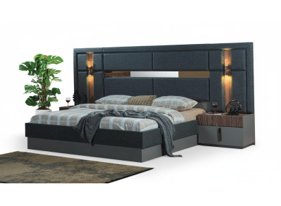 Donkergrijs tweepersoonsbed met houten designer nachtkastjes slaapkamerset.