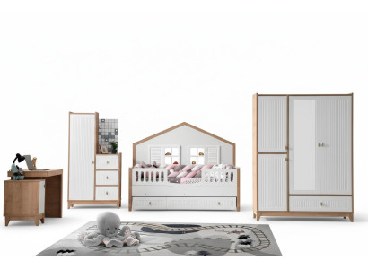 Stijlvol kinderkamerset bed kledingkast en tafel licht 4-delig