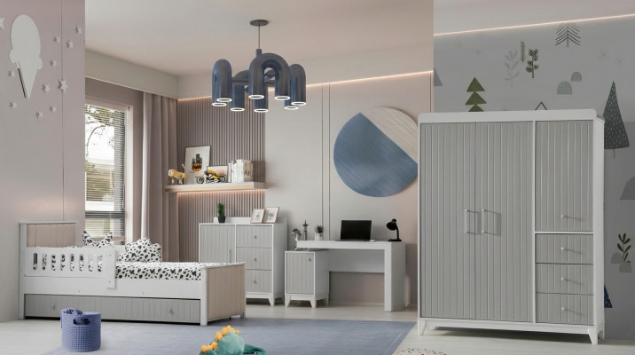 Kinderkamer-set: commode, kledingkast, bed & bureau