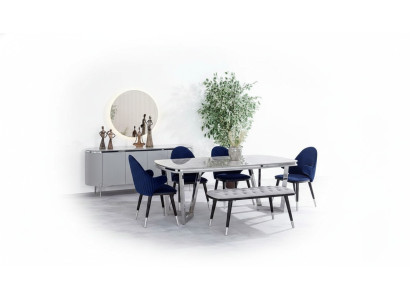 Eetkamerset bestaat uit eettafel 4 stoelen spiegel dressoir bank 8-delig