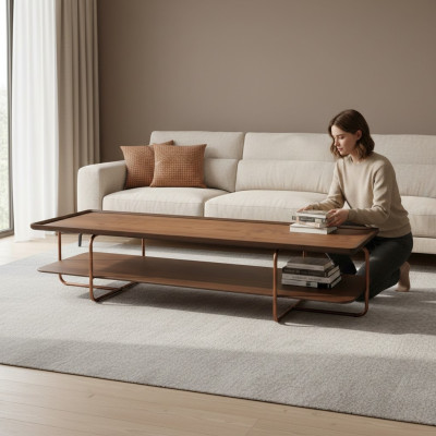 Bruine woonkamer houten salontafel met roestvrijstalen poten. Elegante salontafel.