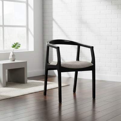 Zwarte beige eetkamerstoel eetkamerstoelen ontwerper fauteuils