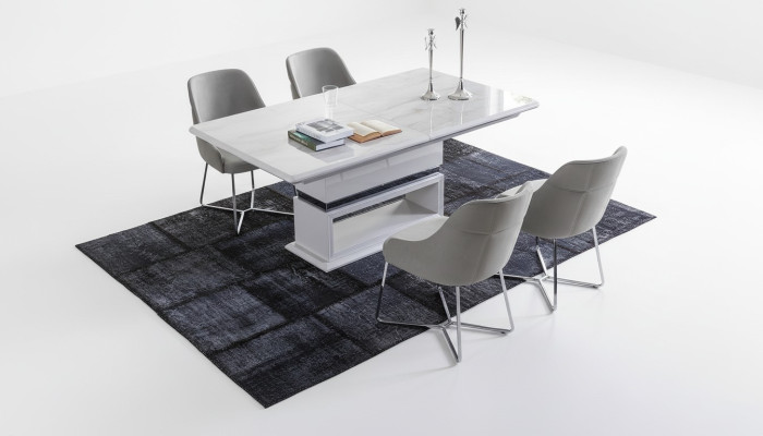 Modern eetkamerset bestaande uit 5-delige eettafel en 4 stoelen nieuwigheid.