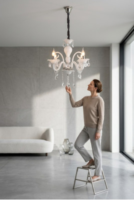 Plafondlamp Een moderne witte hanglamp Woonkamer Luxe nieuw