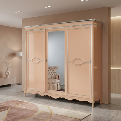 Beige slaapkamer kledingkast met 3 deuren massief houten meubels klassiek