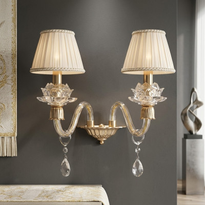 Stijlvolle wandlamp Klassieke wandlamp in goud Luxueuze kroonluchter