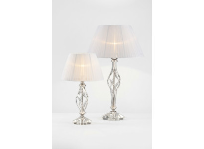 Tafellamp in antieke stijl met kristallen lampenkap en kroonluchterlampen