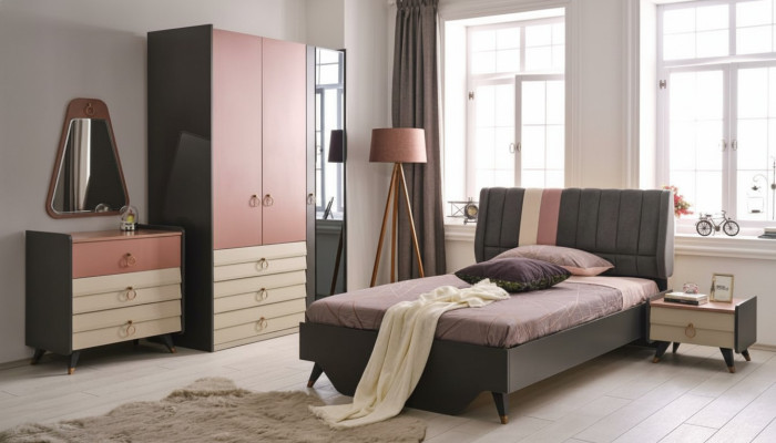 Luxe slaapkamer set bed nachtkastje kledingkast commode spiegel nieuw