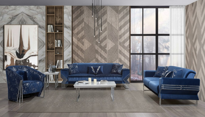 Woonkamer blauwe bankstel ontworpen driepersoons fauteuil salontafel