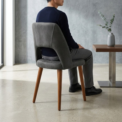 Grijze-bruine designer houten eetkamerstoelen Luxueus houten frame.