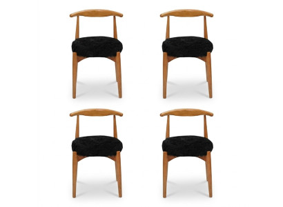 Moderne houten eetkamer met 4 bruine stoelen zonder armleuning met een gestoffeerde stoelontwerp.