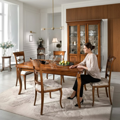 Eet set eettafel 4 x stoelen set klassieke eetgroep 5 delig. Tafels