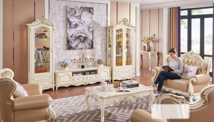 Woonkamerset met elegant klassiek meubilair tv-standaard 2x vitrine salontafel.