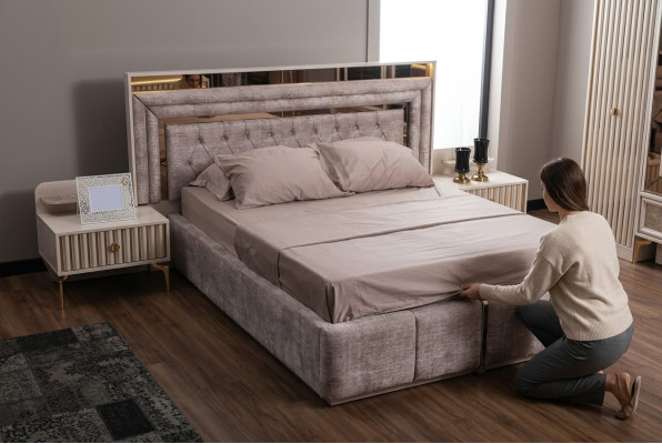 Taupes slaapkamerset ontwerper meubels tweepersoonsbed nachtkastjes houten meubels