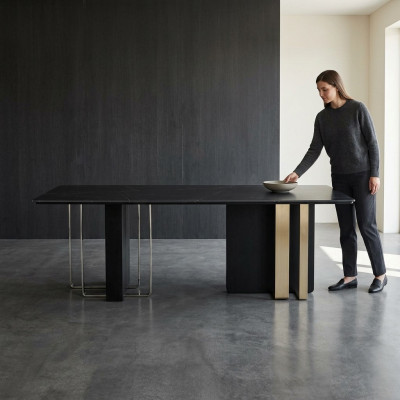 Rechthoekige eettafel Zwarte eettafel Tafel van hout Roestvrijstalen meubels Tafel