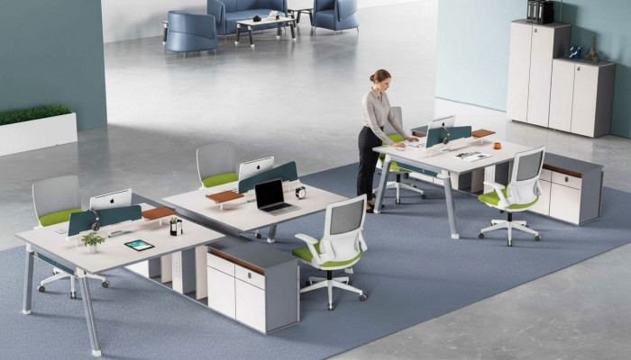 Kantoorinrichting meubels bureaus team tafel balie kantoormeubilair