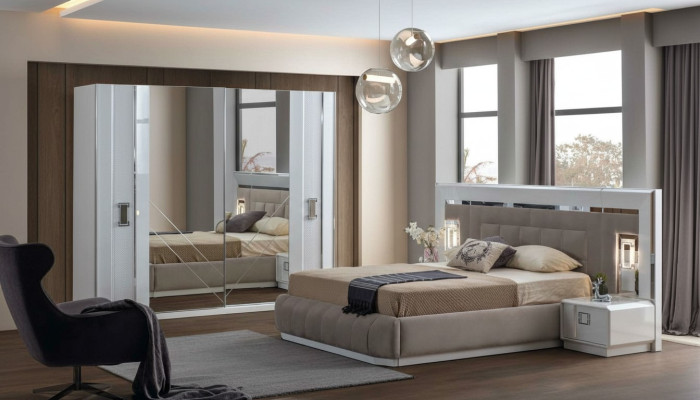 Slaapkamer Compleet Set Bed 2x Nachtkastje Kledingkast Nieuw Design 4-delig.