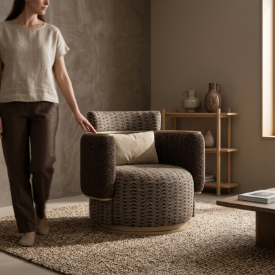 Luxe gestoffeerde zitontwerp bruine fauteuil gestoffeerde meubels woonkamer inrichting