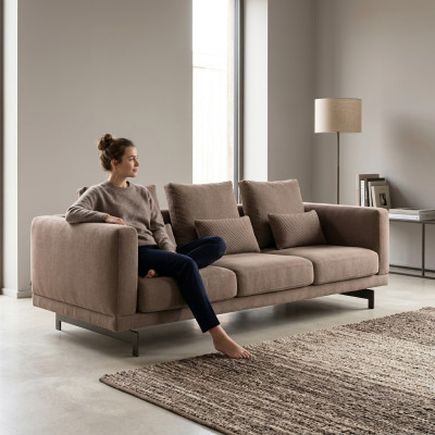 Woonkamer Bruin Driepersoons Bank Luxe Gestoffeerd Design Textiel
